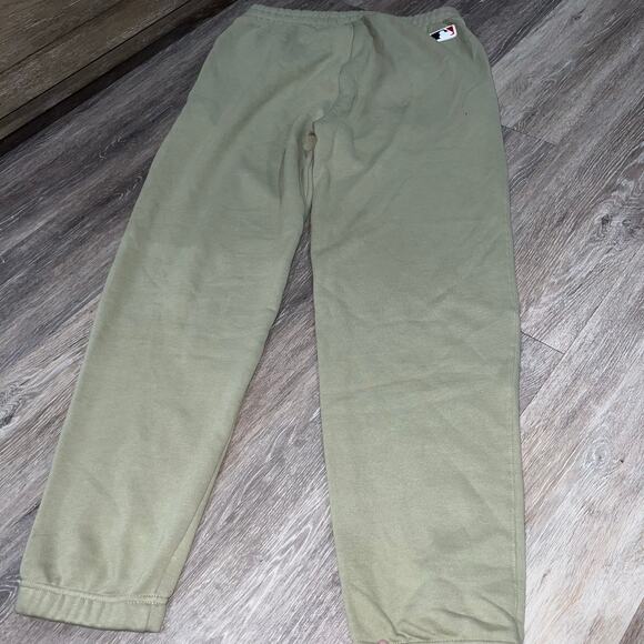 New ERA MLB New York Yankee Joggers Olive Green Medium - Picture 6 of 8